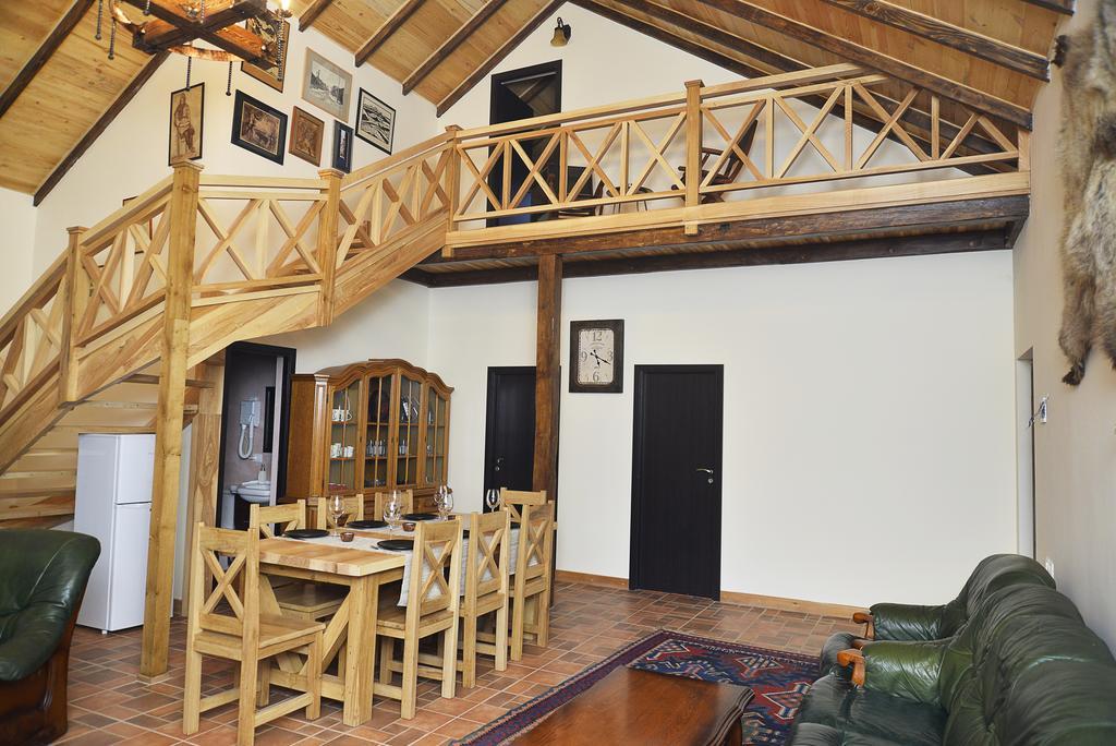 Villa Jrhogher ディリジャン 部屋 写真